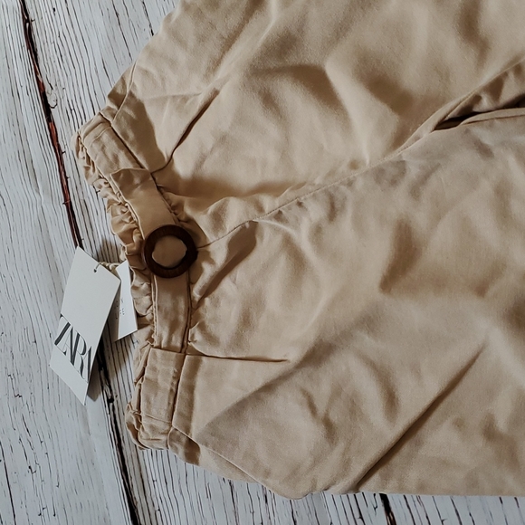 🆕️ ZARA GIRLS STYLISH KHAKI PANTS 👧 - Picture 1 of 7